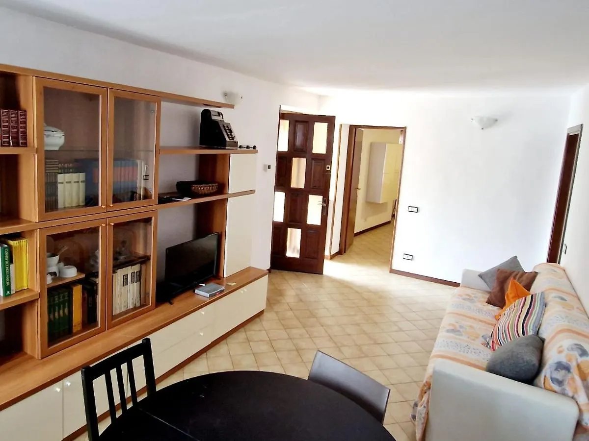 Borgo Volciano Garda Lake App.2 Roe Apartment